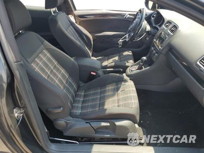Zdjęcie 7 z 14 samochodu: 2010 VOLKSWAGEN GTI VIN:WVWFV7AJXAW195146 - miniatura