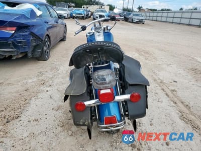 Czwarte zdjęcie samochodu z boku: 2005 HARLEY-DAVIDSON FLSTCI VIN:1HD1BWB145Y063911 - miniatura