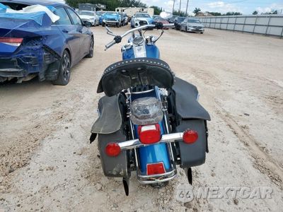 Czwarte zdjęcie samochodu z boku: 2005 HARLEY-DAVIDSON FLSTCI VIN:1HD1BWB145Y063911 - miniatura