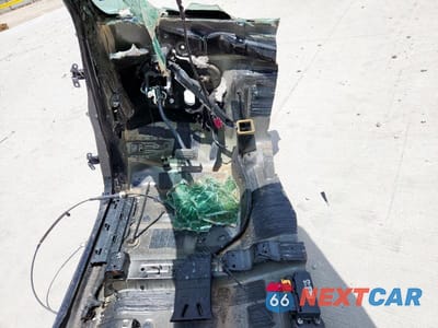 Zdjęcie 8 z 12 samochodu: 2021 GMC SIERRA C1500 SLT VIN:3GTP8DED3MG381046 - miniatura