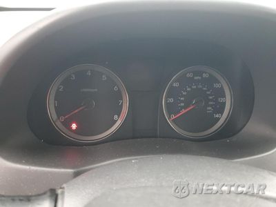Zdjęcie 9 z 13 samochodu: 2013 HYUNDAI ACCENT SE VIN:KMHCU5AE1DU060467 - miniatura