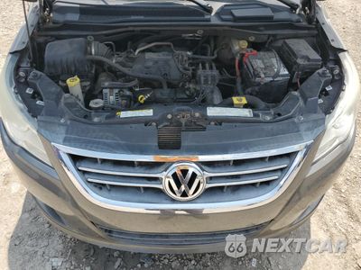 Zdjęcie 12 z 15 samochodu: 2010 VOLKSWAGEN ROUTAN SE VIN:2V4RW3D18AR295615 - miniatura