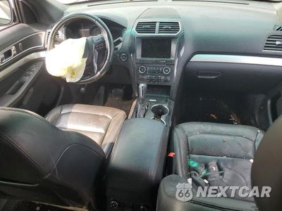 Zdjęcie 8 z 13 samochodu: 2017 FORD EXPLORER XLT VIN:1FM5K7D80HGA42174 - miniatura