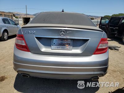 Zdjęcie 6 z 12 samochodu: 2008 MERCEDES-BENZ C 300 VIN:WDDGF54X78F103058 - miniatura