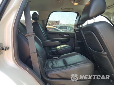 Zdjęcie 11 z 13 samochodu: 2010 GMC YUKON DENALI VIN:1GKUKEEF7AR270561 - miniatura