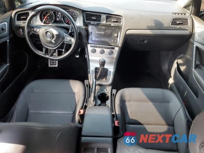 Zdjęcie 8 z 14 samochodu: 2015 VOLKSWAGEN GOLF SPORTWAGEN TDI S VIN:3VWFA7AU7FM507594 - miniatura