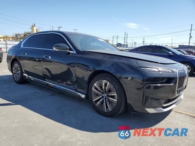 Czwarte zdjęcie samochodu z boku: 2024 BMW I7 EDRIVE50 VIN:WBY43EJ08RCR75246 - miniatura