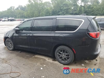 Drugie zdjęcie samochodu z przodu: 2017 CHRYSLER PACIFICA TOURING VIN:2C4RC1DG7HR623225 - miniatura