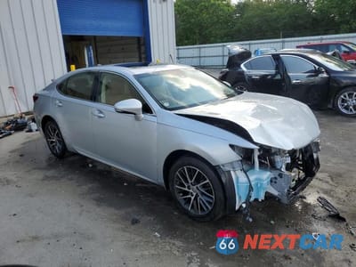 Czwarte zdjęcie samochodu z boku: 2017 LEXUS ES 350 BASE VIN:JTHBK1GG9H2248127 - miniatura