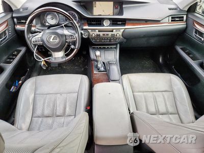Zdjęcie 8 z 12 samochodu: 2017 LEXUS ES 350 VIN:58ABK1GG3HU056213 - miniatura