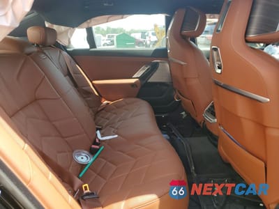 Zdjęcie 10 z 14 samochodu: 2024 BMW 750 XE VIN:WBA43EH04RCT01566 - miniatura