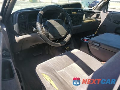 Zdjęcie 8 z 14 samochodu: 1996 DODGE RAM 2500 VIN:1B7KF23C9TJ157632 - miniatura