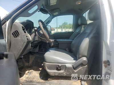 Zdjęcie 7 z 13 samochodu: 2013 FORD F450 SUPER DUTY VIN:1FDUF4GY3DEA87402 - miniatura