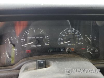 Zdjęcie 9 z 14 samochodu: 1999 JEEP CHEROKEE SPORT VIN:1J4FJ68S5WL236080 - miniatura