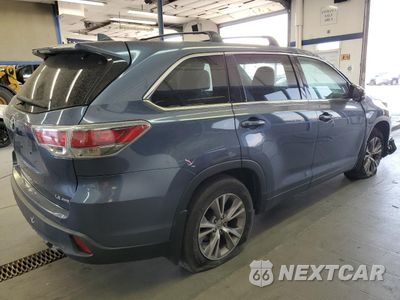 Trzecie zdjęcie samochodu z tyłu: 2015 TOYOTA HIGHLANDER LE VIN:5TDBKRFH5FS200222 - miniatura