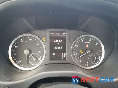 Zdjęcie 9 z 13 samochodu: 2023 MERCEDES-BENZ METRIS VIN:W1YV0BEY8P4228889 - miniatura
