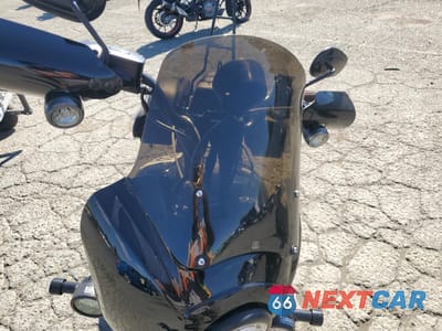 Piąte zdjęcie samochodu w środku: 2022 HARLEY-DAVIDSON FXLRS VIN:1HD1YWZ21NB021874 - miniatura