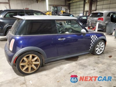 Trzecie zdjęcie samochodu z tyłu: 2006 MINI COOPER S VIN:WMWRE33586TJ36088 - miniatura