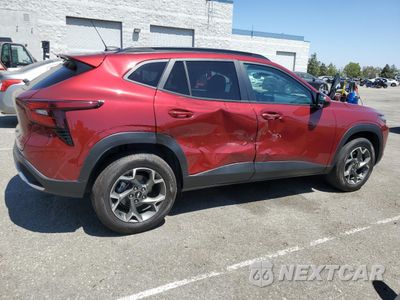 Trzecie zdjęcie samochodu z tyłu: 2025 CHEVROLET TRAX 1LT VIN:KL77LHEP0SC036747 - miniatura