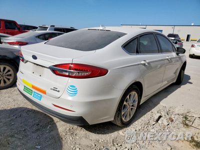 Trzecie zdjęcie samochodu z tyłu: 2019 FORD FUSION SE VIN:3FA6P0LU7KR284952 - miniatura