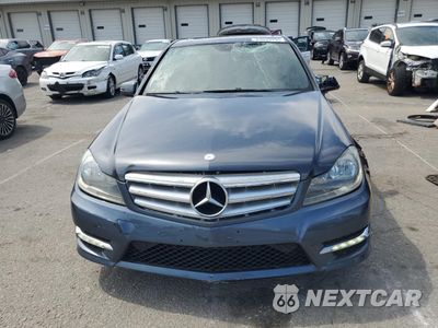 Piąte zdjęcie samochodu w środku: 2013 MERCEDES-BENZ C 300 4MATIC VIN:WDDGF8ABXDA817929 - miniatura