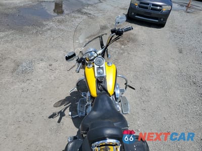 Zdjęcie 6 z 8 samochodu: 2004 HARLEY-DAVIDSON FLSTCI VIN:1HD1BWB104Y042665 - miniatura