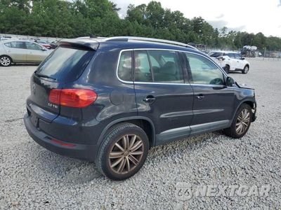 Trzecie zdjęcie samochodu z tyłu: 2013 VOLKSWAGEN TIGUAN S VIN:WVGAV3AX1DW611818 - miniatura