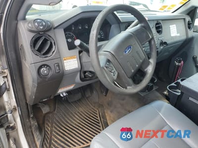 Zdjęcie 8 z 12 samochodu: 2015 FORD F450 SUPER DUTY VIN:1FDUF4GY3FEC93399 - miniatura