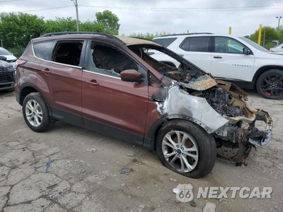 Czwarte zdjęcie samochodu z boku: 2018 FORD ESCAPE SE VIN:1FMCU9GD2JUB63740 - miniatura