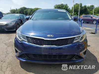 Piąte zdjęcie samochodu w środku: 2019 KIA OPTIMA LX VIN:5XXGT4L36KG364377 - miniatura