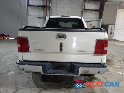 Zdjęcie 6 z 12 samochodu: 2007 LINCOLN MARK LT VIN:5LTPW18527FJ00852 - miniatura