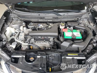 Zdjęcie 11 z 13 samochodu: 2017 NISSAN ROGUE S VIN:KNMAT2MT9HP505811 - miniatura