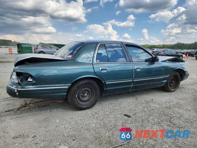 Trzecie zdjęcie samochodu z tyłu: 1996 MERCURY GRAND MARQUIS GS VIN:2MELM74W1TX614875 - miniatura