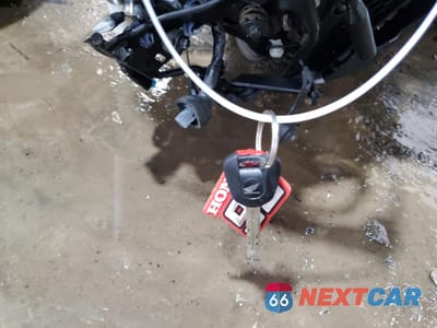 Zdjęcie 8 z 11 samochodu: 2018 HONDA CB650 F VIN:MLHRC7512J5000429 - miniatura