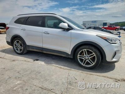 Czwarte zdjęcie samochodu z boku: 2017 HYUNDAI SANTA FE SE ULTIMATE VIN:KM8SR4HF8HU180777 - miniatura