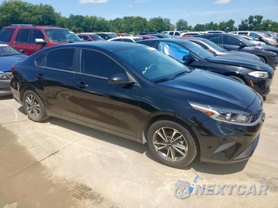 Czwarte zdjęcie samochodu z boku: 2024 KIA FORTE LX VIN:3KPF24AD5RE837795 - miniatura