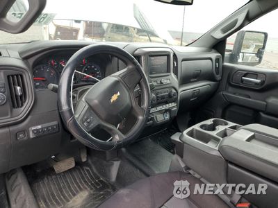 Zdjęcie 8 z 13 samochodu: 2023 CHEVROLET SILVERADO C3500 VIN:1GB3WREY7PF250863 - miniatura