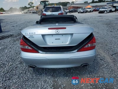 Zdjęcie 6 z 12 samochodu: 2007 MERCEDES-BENZ SL 550 VIN:WDBSK71F87F133710 - miniatura