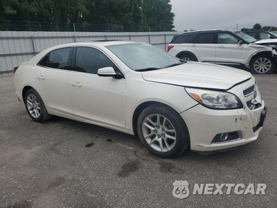 Czwarte zdjęcie samochodu z boku: 2013 CHEVROLET MALIBU 2LT VIN:1G11F5RR5DF117957 - miniatura
