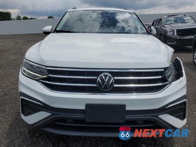 Piąte zdjęcie samochodu w środku: 2024 VOLKSWAGEN TIGUAN S VIN:3VVRB7AX1RM113456 - miniatura