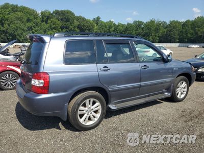 Trzecie zdjęcie samochodu z tyłu: 2006 TOYOTA HIGHLANDER HYBRID VIN:JTEEW21A860024154 - miniatura