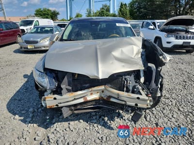 Piąte zdjęcie samochodu w środku: 2010 LINCOLN MKT VIN:2LMHJ5AT6ABJ26658 - miniatura