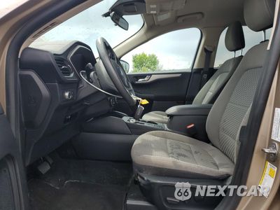 Zdjęcie 7 z 13 samochodu: 2020 FORD ESCAPE SE VIN:1FMCU0G61LUC13267 - miniatura