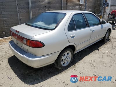 Trzecie zdjęcie samochodu z tyłu: 1999 NISSAN SENTRA BASE VIN:1N4AB41D5XC707651 - miniatura