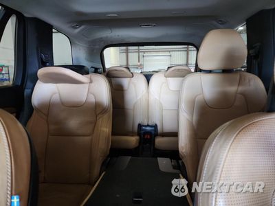 Zdjęcie 10 z 13 samochodu: 2016 VOLVO XC90 T6 VIN:YV4A22PL5G1024158 - miniatura