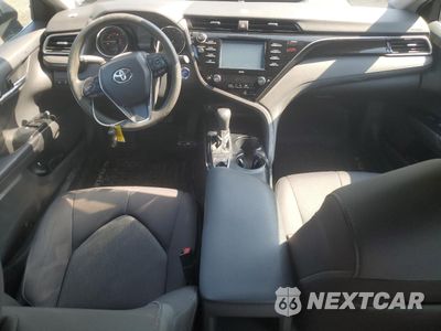 Zdjęcie 8 z 12 samochodu: 2020 TOYOTA CAMRY LE VIN:4T1C31AK3LU527890 - miniatura