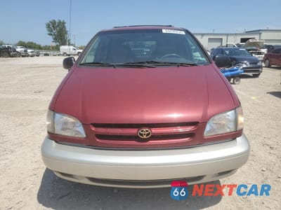 Piąte zdjęcie samochodu w środku: 2000 TOYOTA SIENNA LE VIN:4T3ZF13C5YU277803 - miniatura