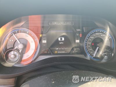 Zdjęcie 9 z 15 samochodu: 2022 RAM 3500 LIMITED VIN:3C63R3PL7NG266128 - miniatura