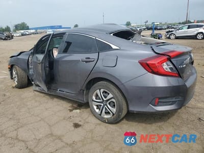 Drugie zdjęcie samochodu z przodu: 2018 HONDA CIVIC LX VIN:2HGFC2F57JH599848 - miniatura