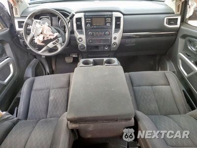Zdjęcie 8 z 13 samochodu: 2017 NISSAN TITAN SV VIN:1N6AA1EJ4HN543162 - miniatura